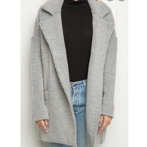 BRANDY MELVILLE WOOL COAT
